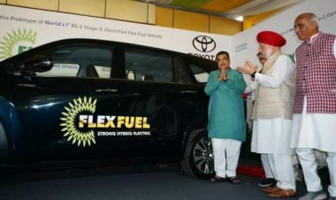 भारत में १०० प्रतिशत एथेनॉल से चलेंगी गाड़ियां? नितिन गडकरी के नए प्लान से बदल सकता है ईंधन सिस्टम