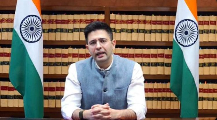 अरविंद केजरीवाल को बड़ा झटका: राज्यसभा ने राघव चड्ढा समेत बागी सांसदों को दी मान्यता