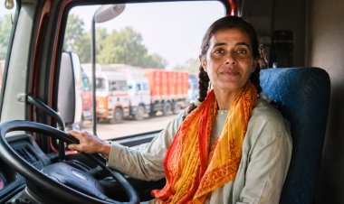 देश की पहली महिला ट्रक चालक की प्रेरक कहानी, संघर्ष से सफलता तक बनाया अलग मुकाम