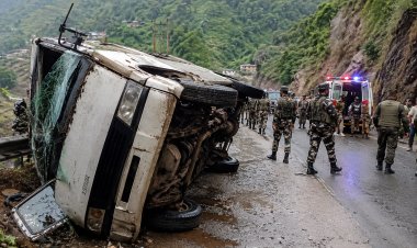 कटरा में बड़ा हादसा! 9 जवान समेत 10 घायल..