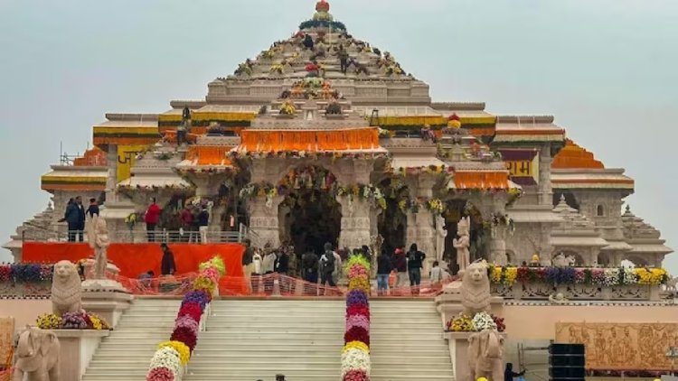 चुनावी फायदे के लिए राजनीति, सबूत हैं तो आगे आएं’: चढ़ावा विवाद पर विश्व हिंदू परिषद  ने अखिलेश को दी चुनौती
