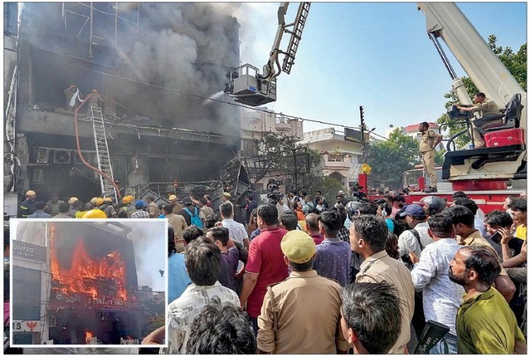 लखनऊ अग्निकांड में 15 मौतें