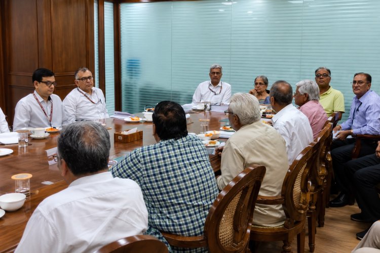 8वां वेतन आयोग: भुवनेश्वर बैठक में कर्मचारियों की सैलरी पर बड़ी चर्चा