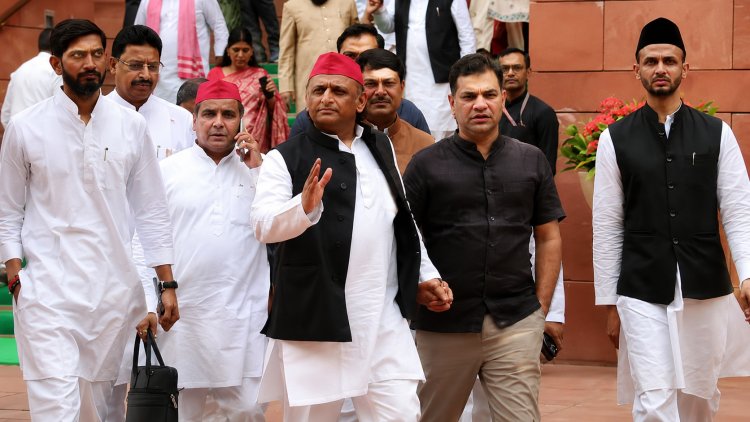जौहर विश्वविद्यालय पर सियासी घमासान!